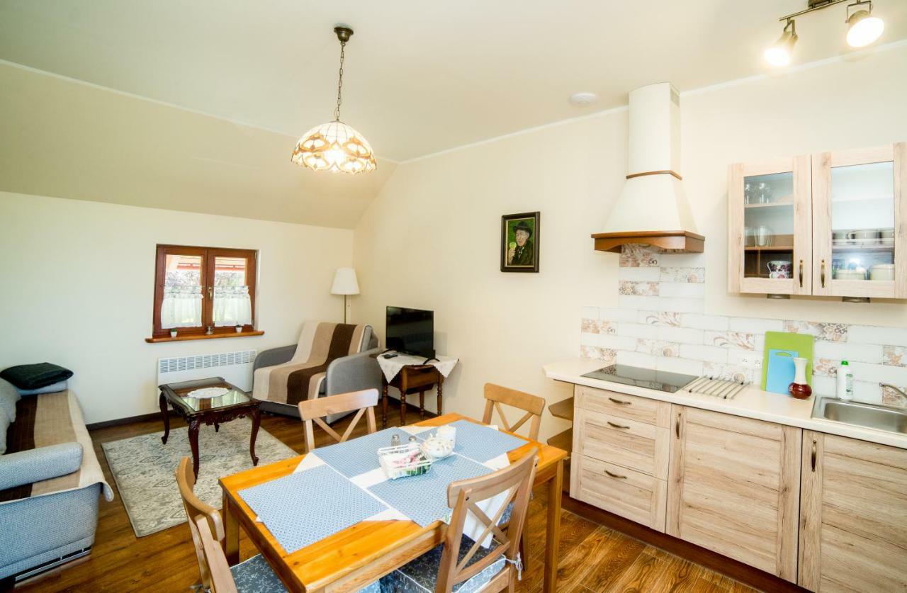 Apartamenty Romanowka Raszow Екстериор снимка